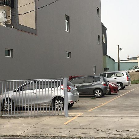 Dong Gang Li Yuan Homestay Donggang Exterior photo