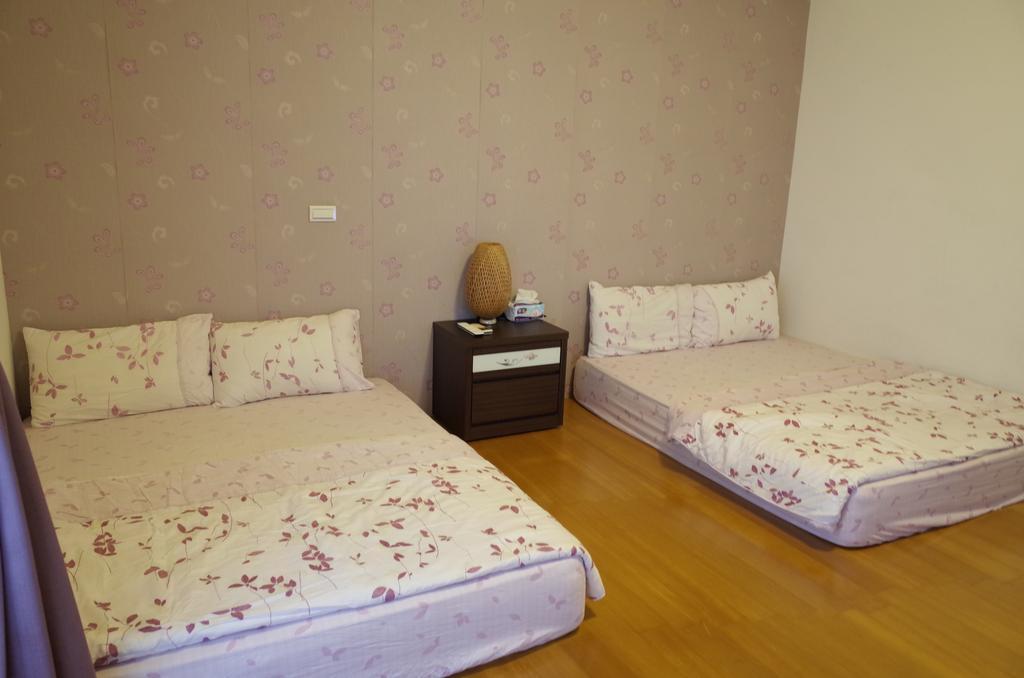 Dong Gang Li Yuan Homestay Donggang Exterior photo